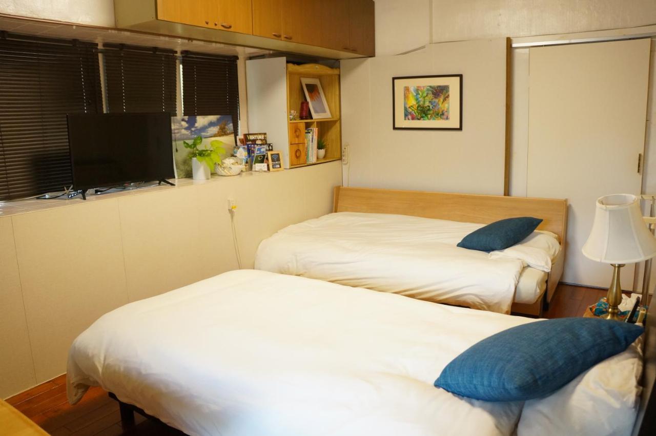 Guest House Renga II Урума Екстер'єр фото